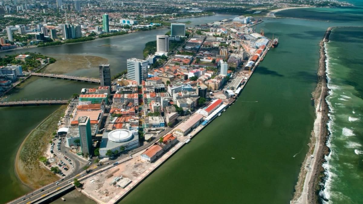 Vista aérea do Bairro do Recife, sede do Porto Digital